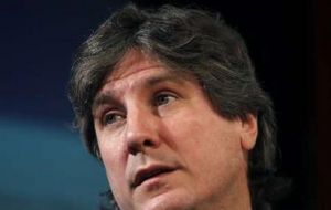 Vice president Boudou, the short term financial logics does not serve the purposes of the country 