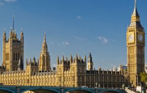 Majority of England satisfied with the UK Parliament, reject regional assemblies 