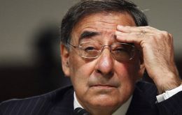Panetta will have much to discuss if it wants to convince Brazil of purchasing US fighter jets  