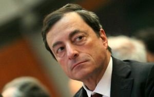ECB chief Mario Draghi: “no contradiction between a growth compact and a fiscal compact”.