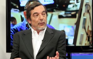 Argentine economist Viglione and Uruguay’s Porto from different perspectives agreed 