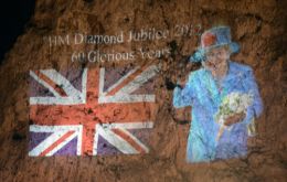 Projected images of the Queen onto the North face of the Rock. (Photo by Gibnews.net)<br />
