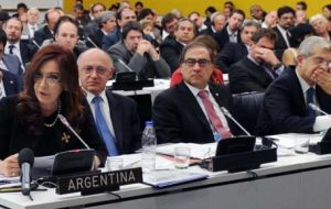 A numerous delegation accompanied the Argentine president at her presentation before the C24 claiming the Falklands  