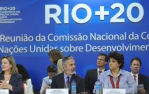 Leaders meeting in Rio suspect of a coup to oust President Lugo 