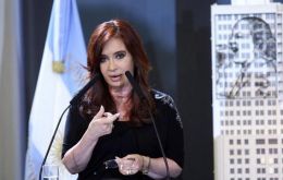 Cristina Fernandez said some G-20 countries are following Argentina’s financial strategies   