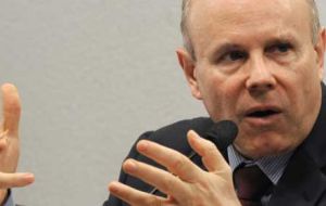 Mantega announced the government will buy 36% of the country’s bus production 