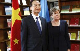 The Chinese Premier and host ECLAC director general Alicia Bárcena 