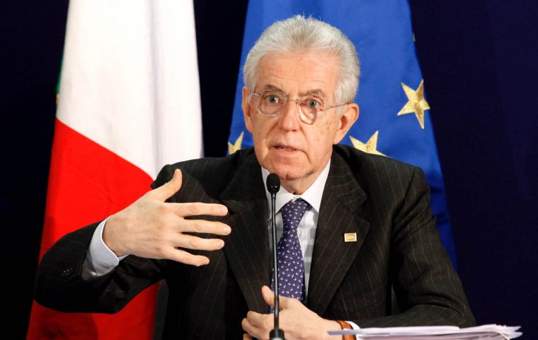 Monti praised the responsibility of the Italian political system (Photo: Reuters)