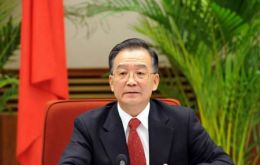 Premier Wen Jiabao said that boosting investment would also be crucial for stabilising growth