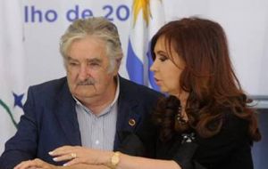President Mujica’s conciliatory policy towards Cristina Fernandez collapsing 