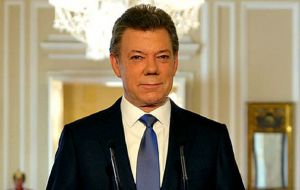 The Colombian president making the announcement at palacio Nariño 