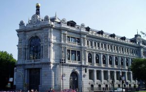 Bank of Spain urgently needs support and confidence 