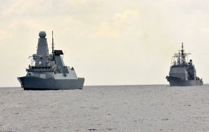 The RN HMS Dauntless left, is underway in formation with the Ticonderoga missile cruiser USS Anzio during UNITAS Atlantic 2012 (Photo: US Navy)