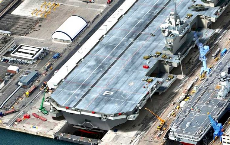 The 65.000 tons HMS Queen Elizabeth is scheduled to be delivered in 2016 