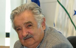 All indicates that at Mercosur December summit, President Mujica will receive the rotating chair from Brazil     