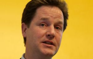 Deputy PM Clegg fears EU debate could lead to marginalization of the UK