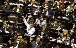 The whole Argentine political system is questioned for not delivering on promises 