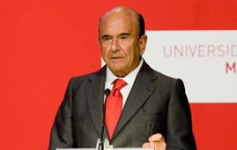 Botin proud of the Santander Universidades program  