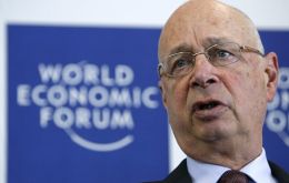 Klaus Schwab said that new international rules are needed to address speculative funds (hedge funds) 