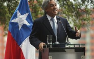 “Maximum urgency” is drafting the legislation pledged Piñera