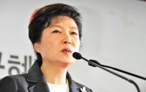 Park Geun-hye is daughter of Park Chung-hee, considered one of the founders of modern Korea 