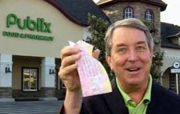 A Publix supermarket in Zephyrhills sold the lucky ticket (Photo: NBC)
