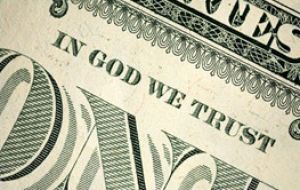 In God we trust remains king with 61.9% and Euro slips to 23.9%