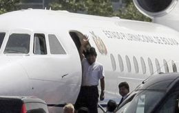 Bolivian president Evo Morales and his plane were delayed on alleged suspicions that he was flying with leaker Edward Snowden 