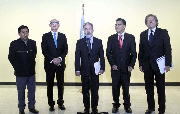 The five ministers during a press conference following the meeting  with UN Secretary General Ban Ki-moon 