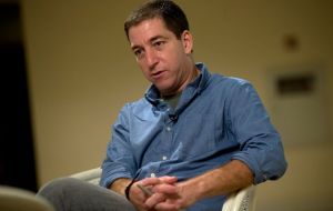 Greenwald was in Rio’s airport to meet Miranda whose laptop, cellular phone and pen drive were seized by London police  