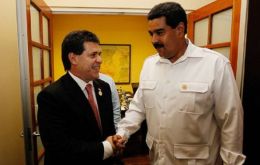 Cartes and Maduro after their meeting sponsored by Brazil 
