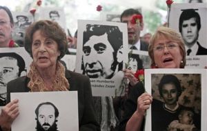 Bachelet and her mother (L) were imprisoned and tortured at Villa Grimaldi in 1973 