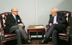 Timerman and Zarif during their meetings at the UN building 