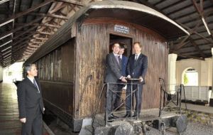 Minister Swire and Ambassador Hobbs on the historic British made train