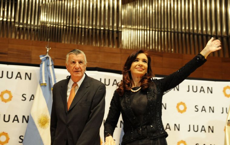 “We will not be watching with our arms folded”, said President Cristina Fernandez 