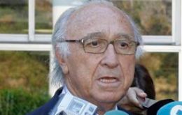 Pescanova chairperson Juan Manuel Urgoiti urged a refinancing debt process with the creditors .
