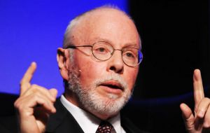Paul Singer blasted the US Federal Reserve's easy money policies which “have distorted the economy and created big risks for markets and investors alike”