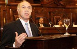 Opposition members accused Lorenzetti of discussing with Zanini (Cristina Fernandez most trusted aide) the media bill