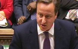 PM Cameron addressing Parliament on the UK diplomatic bags opened by Guardia Civil members   