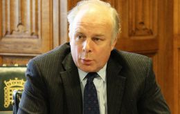 ”Why on Earth are we sending aid to Argentina?”, said MP Ian Liddell-Grainger 