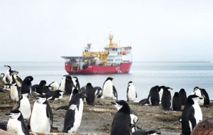 The ice patrol managed to land a survey teams at Thule Island (Pic LA Vicki Benwell)