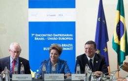Rousseff next to Van Rompuy and Barroso during the Brazil/EU summit 