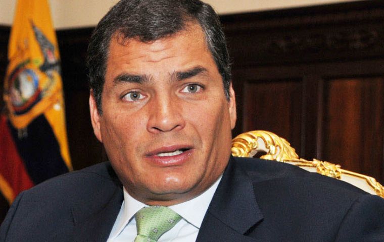 The meeting was announced by president Correa and will take place during the inauguration of Chilean leader Bachelet 