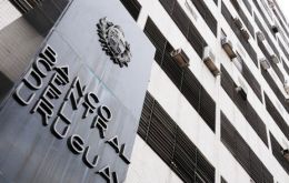 Uruguay central bank with sufficient reserves to cover 18 months of debt payments plus contingent funds  