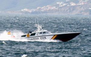 Guardia Civil vessels in Gibraltar territorial waters