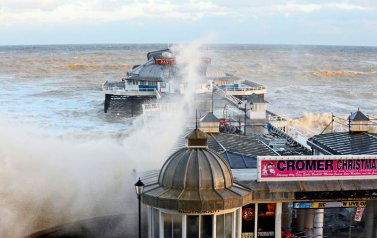 US residents of the coastal Northeast could face bigger storm surges and coastal  flooding 