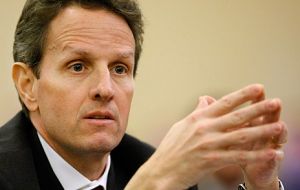 “A few European officials approached us with a scheme to try to force Italian Prime Minister Silvio Berlusconi out of power”, wrote Geithner