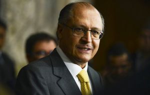 Governor Alckmin satisfied with the FBI training ahead of the World Cup   