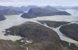 The project called for building five dams on the Pascua and Baker rivers in Patagonia to generate electricity 