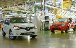 Car production in the first half of this year dropped 21.8% compared to the same period a year ago 